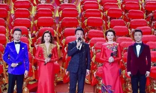 春晚演员爆料最新消息新闻,揭秘幕后精彩瞬间及幕后故事